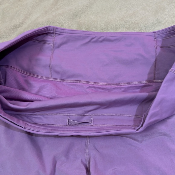 Lululemon shorts - Picture 2 of 8